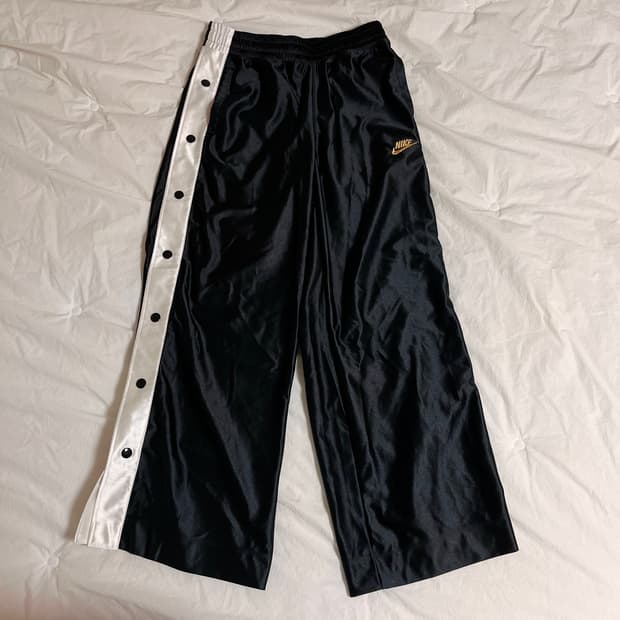 *새상품* 나이키 트레이닝 팬츠 사이드버튼, 티어어웨이팬츠
