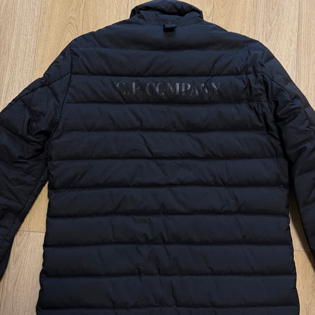 씨피컴퍼니 매장판 다운자켓 95
