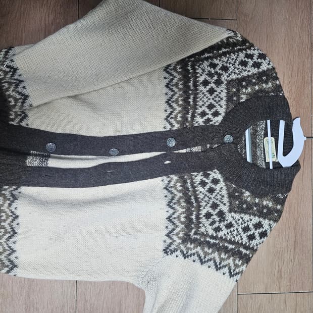 노르딕 니트 가디건