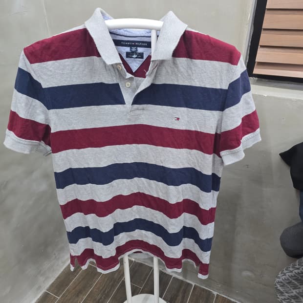 타미힐피거 반팔