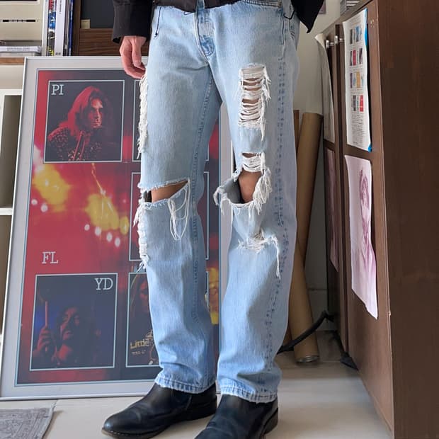 90s Levis 501 made in columbia