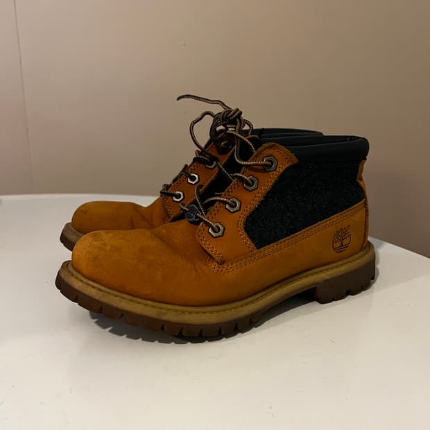 팀버랜드 넬리 추카 부츠