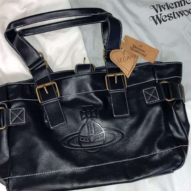 (유일매물)비비안웨스트우드 토트백 블랙