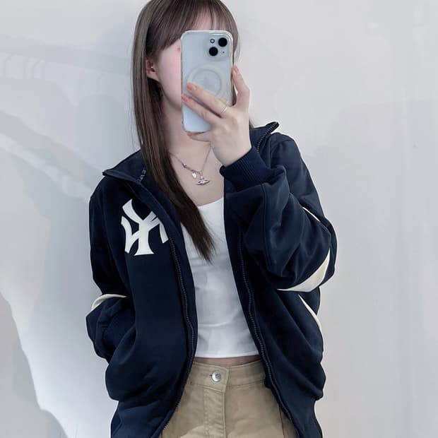 에슬레틱웍스 뉴욕양키스 집업 자켓