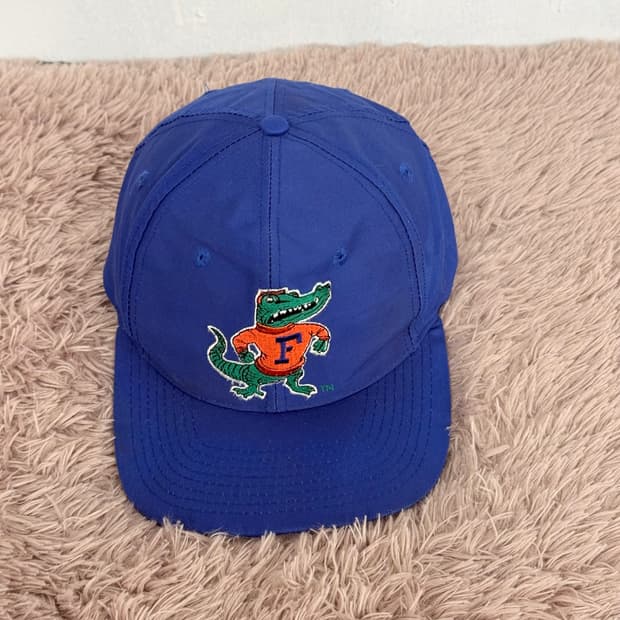 90s 플로리다 엘리게이터 front row 네이비캡 os