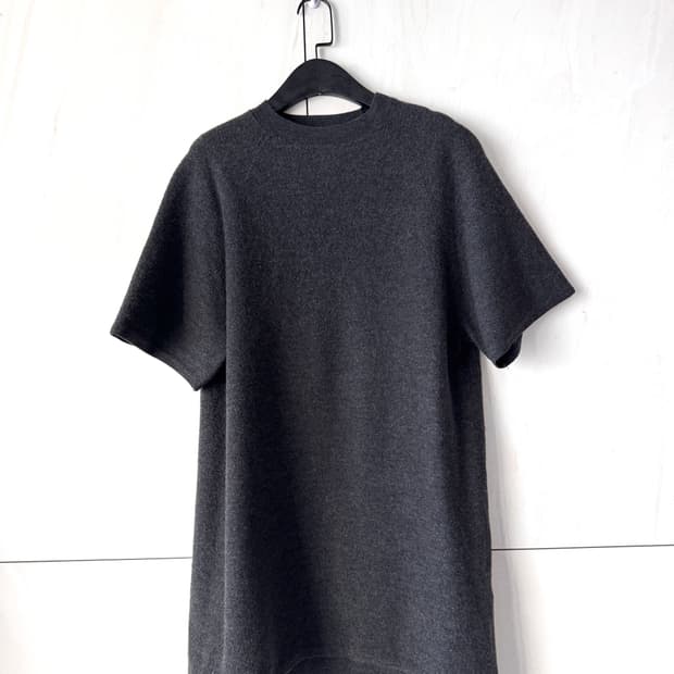 새상품 컨디션 COS 코스 울 100% 반팔 니트 원피스 XS