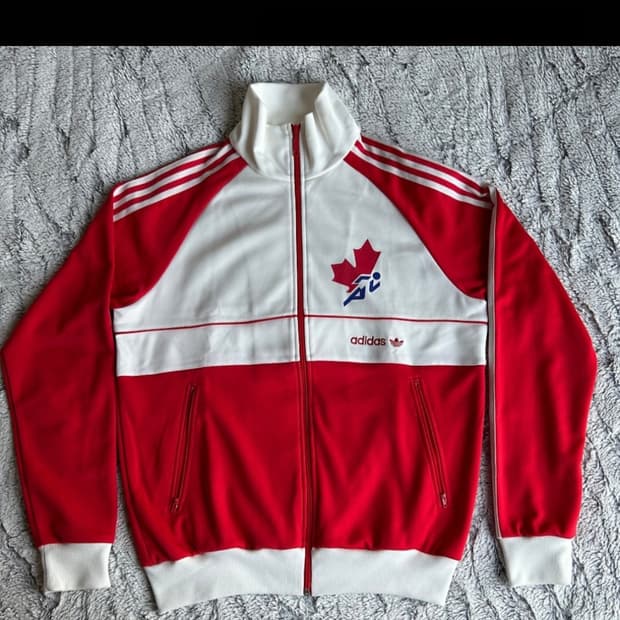 아디다스 구캐나다 져지 삽니다