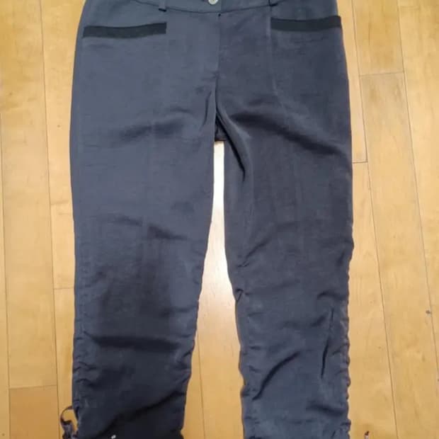 Zaskin capri pants 카프리 팬츠