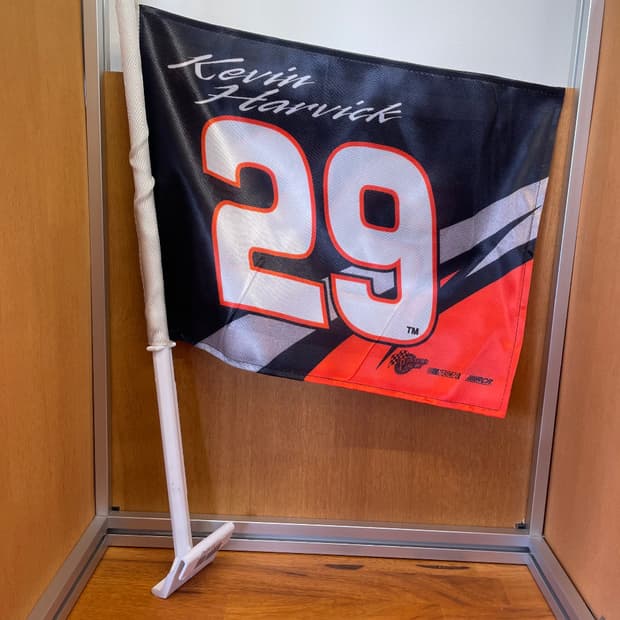 KEVIN HARVICK FLAG
