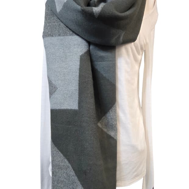 (하자 특별할인)G-STAR기하학 패턴 머플러 회색/검정