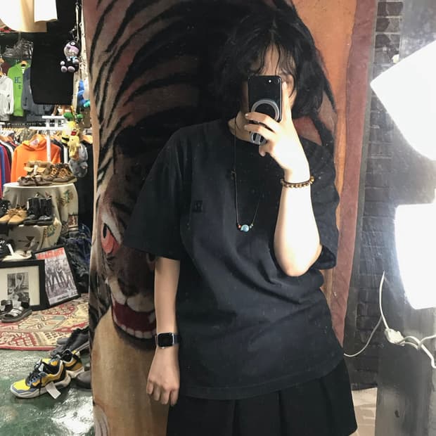 솔리드옴므 우영미 디자이너 반팔