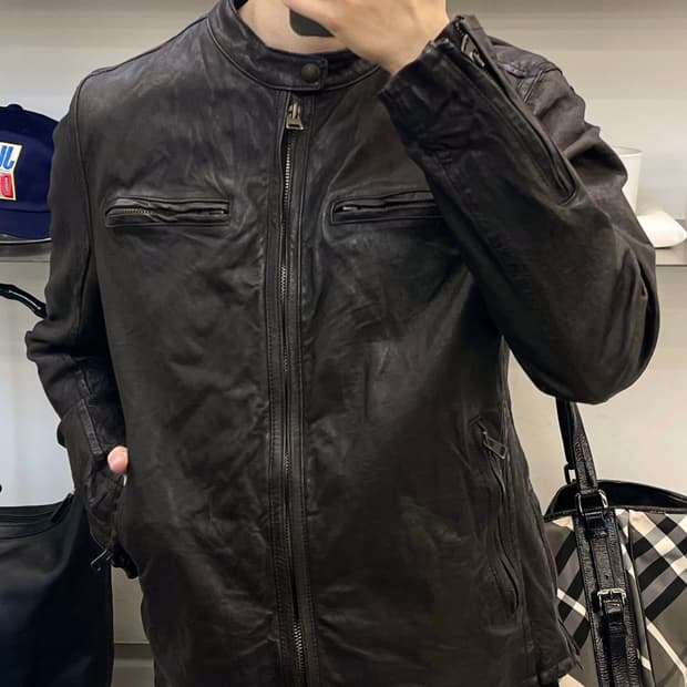 리바이스 캐피탈 E 카페 레이서 레더 자켓