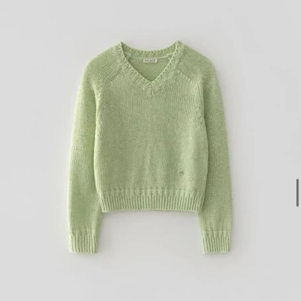 rrace knit 레이스 퓨어 브이넥 니트