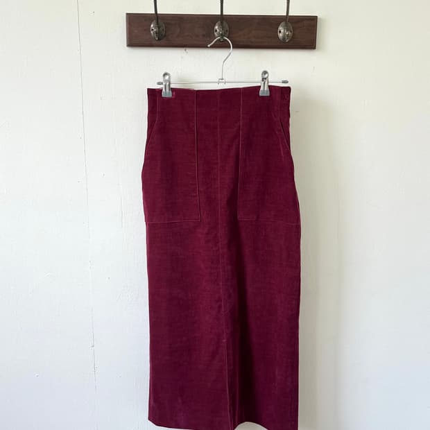 ROPE 버건디 코듀로이 스커트