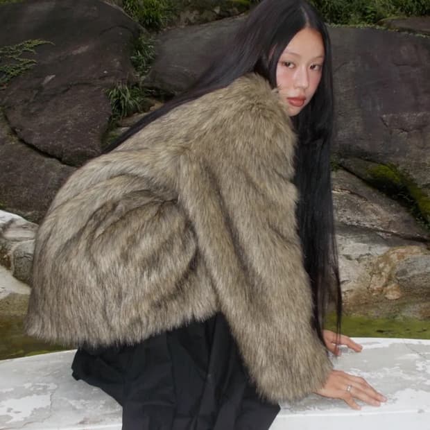 서지수 플레어업 퍼자켓 브라운 롱버전 코이세이오 시눈