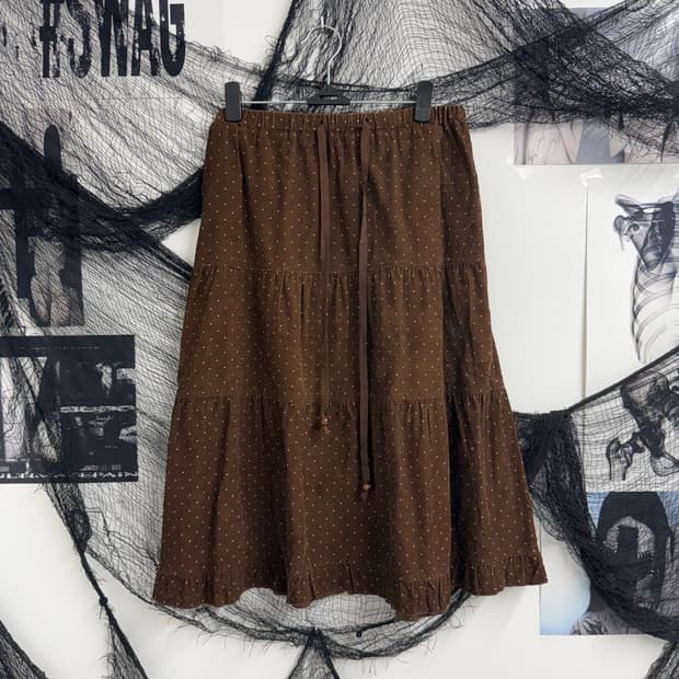 Nerd girl mood dot midi skirt 