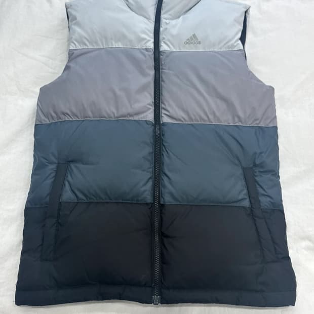 아디다스 조끼 패딩