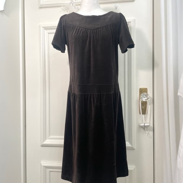 brown velvet shirring point loose opc