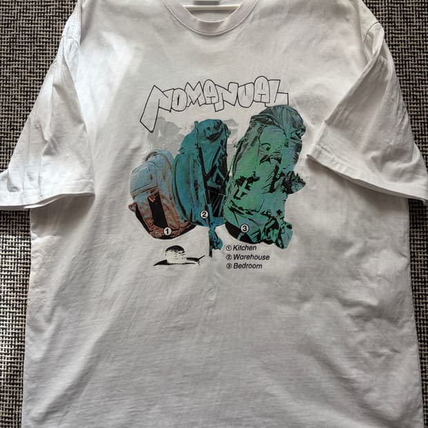 노매뉴얼 백팩 티셔츠 화이트 XL
