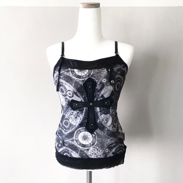 Ozz on 00s punk sleeveless