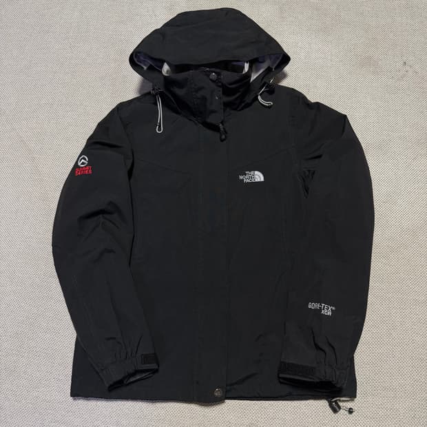 노스페이스 써밋시리즈 고어텍스XCR 바람막이