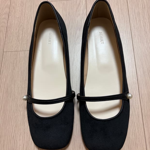 베뉴엣 펄 메리제인 255 사이즈