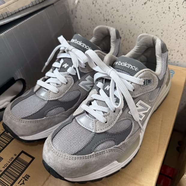 뉴발란스 992 그레이(240mm)