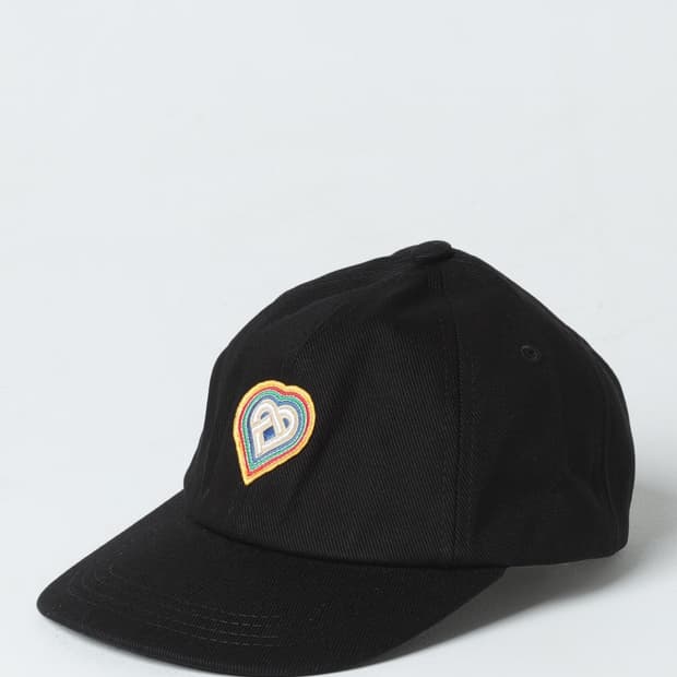 카사블랑카 레인보우 하트 자수 캡 모자 블랙 O/S