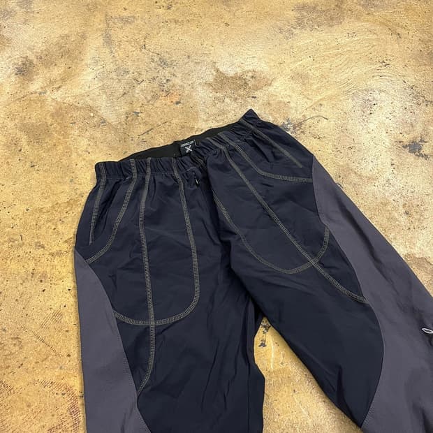[ 정품/M ] 몬츄라 트레이닝 등산 바지 b14