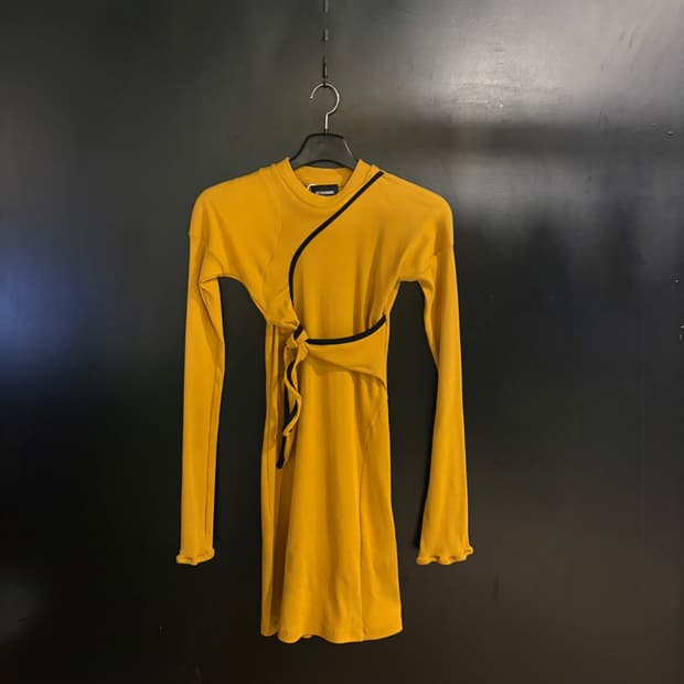 오토링거 립 롱슬리브 미니 드레스 허니브라운 