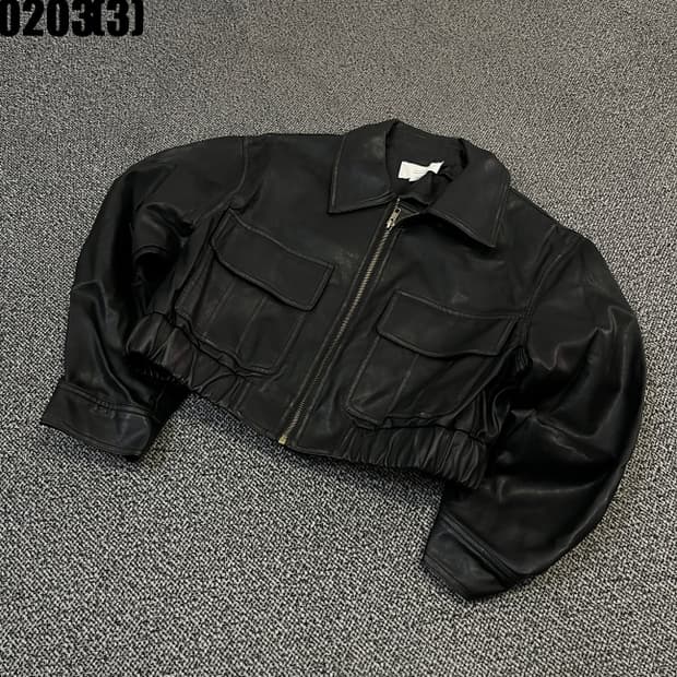 라퍼지스토어 크롭 레더 자켓