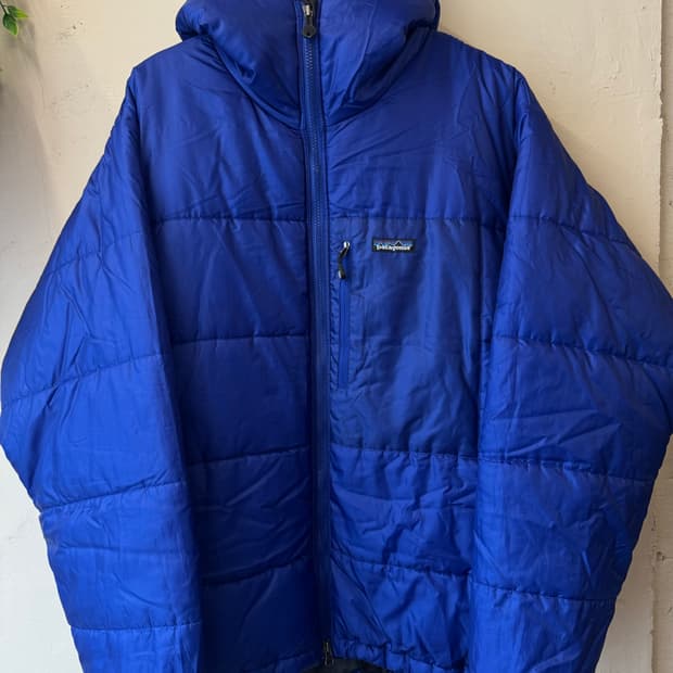 새상품급) 파타고니아 04‘s 다스 파카 실론 블루 L