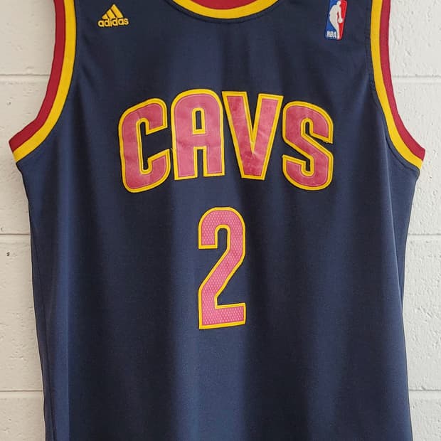 아디다스 NBA 클리블랜드 캐벌리어스(No.2 카이리 어빙) 유니폼 판매