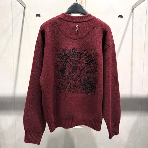 송지오옴므 24fw 홀리데이컬렉션 벅스버니 엠브로이드 가디건 48