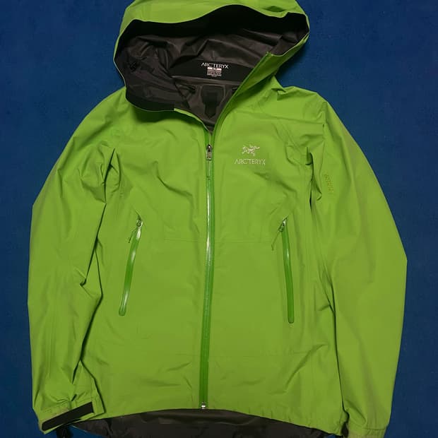 [정품] 백화점판 아크테릭스 베타 바람막이 우먼S