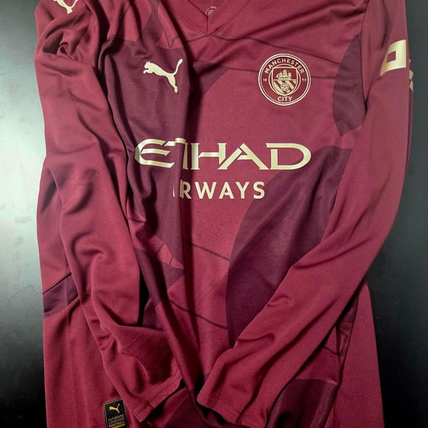 Man city 24/25 third long sleeve