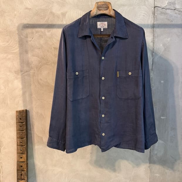 아르마니진스 오픈칼라넥 셔츠 100