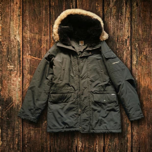 칼하트 패딩 자켓 국내정식 수입라벨