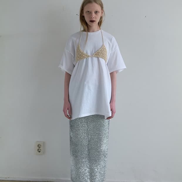 낫띵에브리띵 메탈릭 실버 스커트