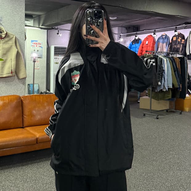 아디다스 리버풀 삼선 트레이닝 바람막이 자켓 B4370