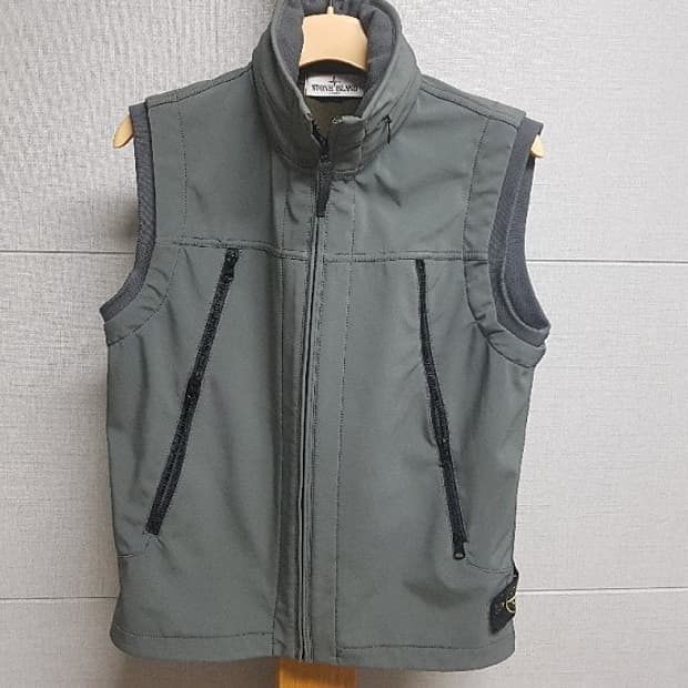 스톤아일랜드 조끼