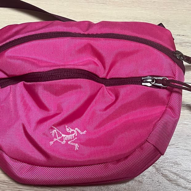 아크테릭스 웨이스트백