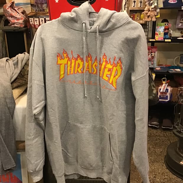 Thrasher 쓰레셔 후드티 (M)
