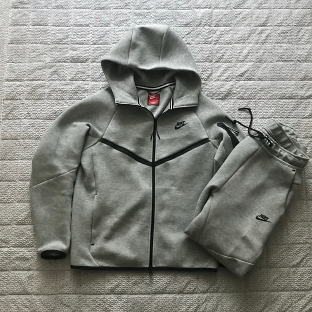 나이키 테크팩 셋업 