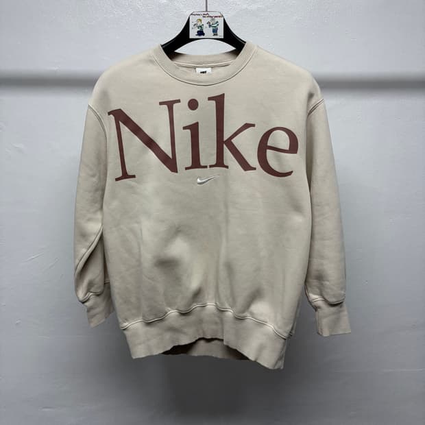 나이키 센터로고 스웻셔츠