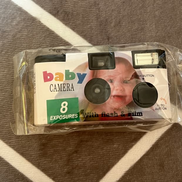 [새상품] 레트로 베이비 일회용 필름카메라
