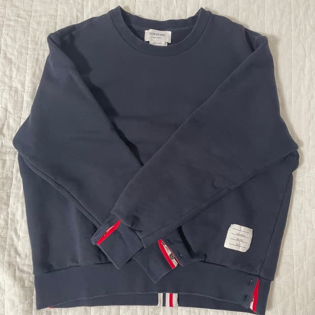 {정품} 톰브라운 백삼선 맨투맨 4사이즈