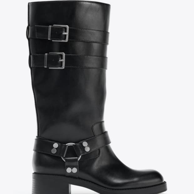 자라 메탈릭 버클 부츠