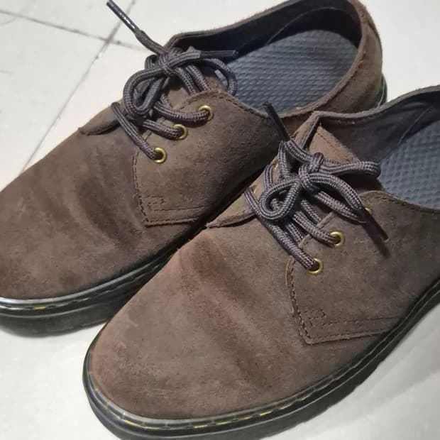 닥터마틴 브라운 스웨이드 240mm