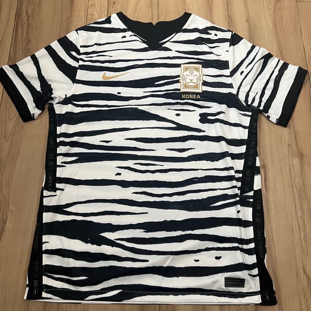 나이키 코리아 드라이핏 어웨이 숏슬리브 저지 지브라 / XL
